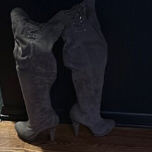 Jennifer Lopez Gray Suede Over-the-Knee Boots